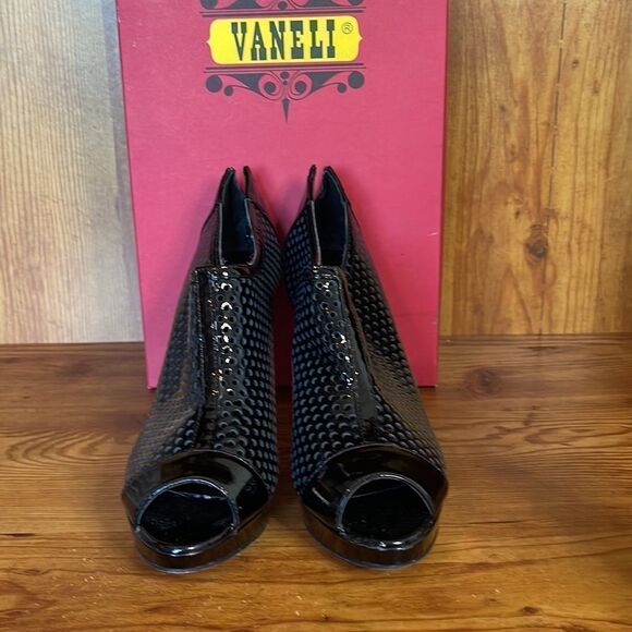 Vaneli Womens Black Patent Leather Heels, Style Virve, Size 8.5M, 4” Heel - Picture 2 of 7